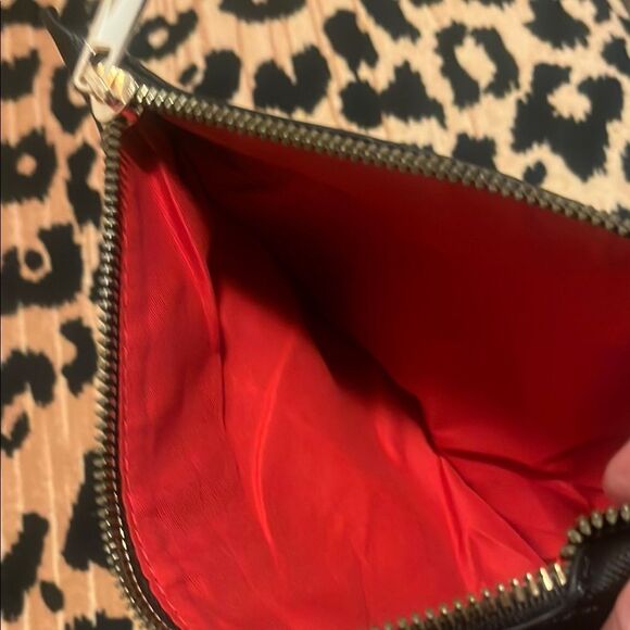 Marilyn Monroe Black Leather Wristlet Gold Hardware - Picture 7 of 7